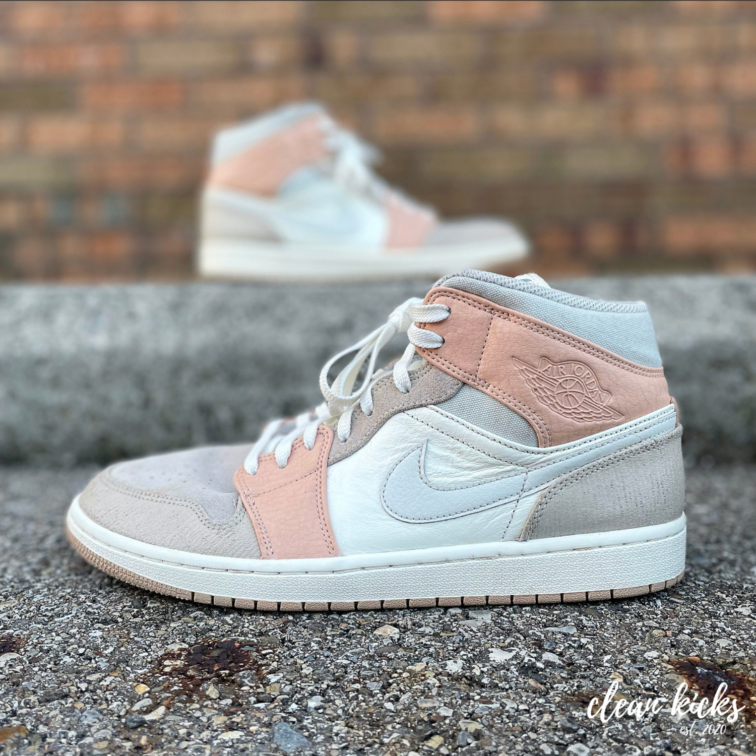 sneaker cleaning nike 